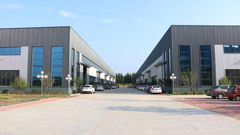 La Empresa Profile